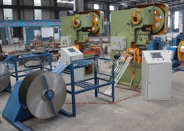 Eficacia alta que cerca el alambre que hace la máquina, máquina de acero galvanizada del alambre de púas de la maquinilla de afeitar proveedor